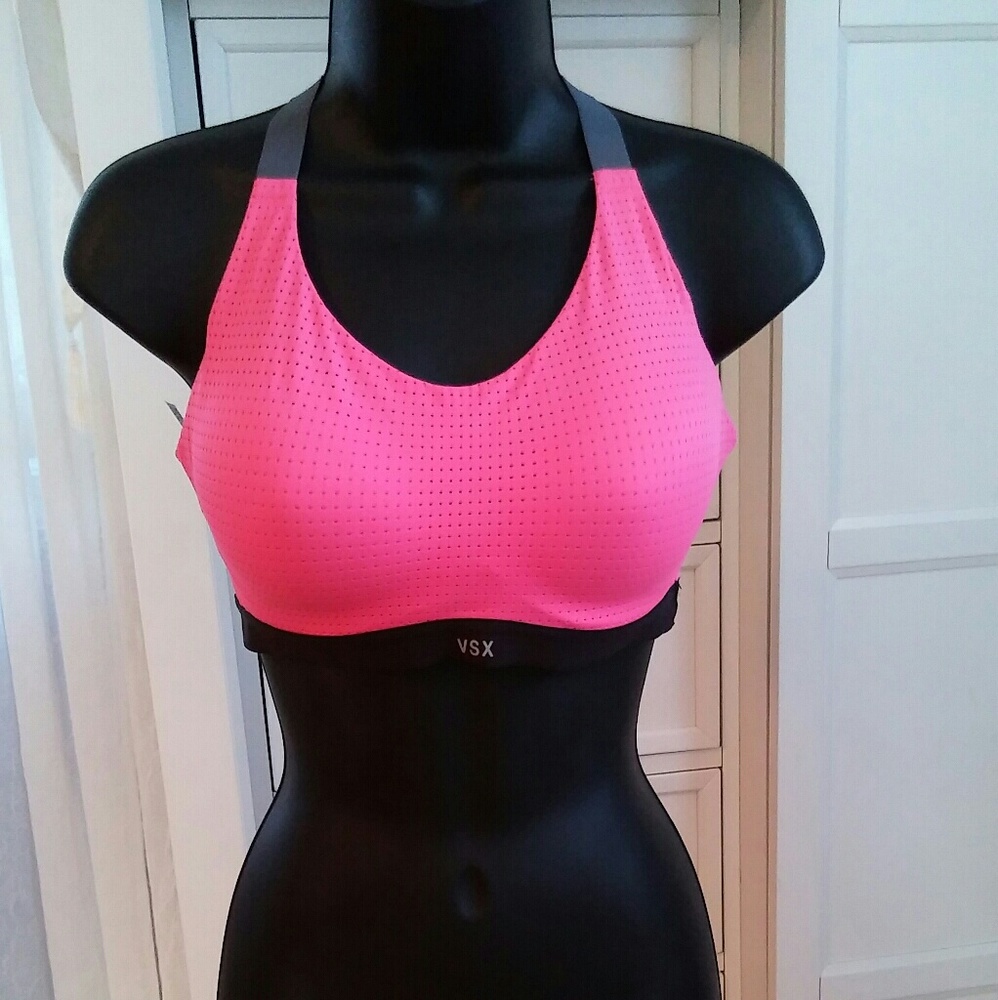 NWT! Victoria's Secret sports bra-VSX sport